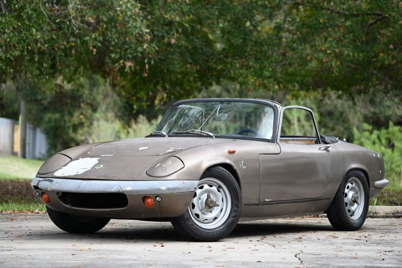 1967 Lotus Elan SE  (2).JPG