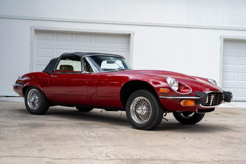 1973 Jaguar E-Type roadster red-5