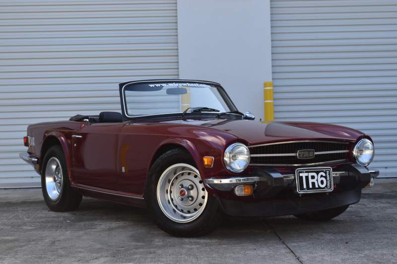 1974 Triumph TR6 Maroon (27).JPG