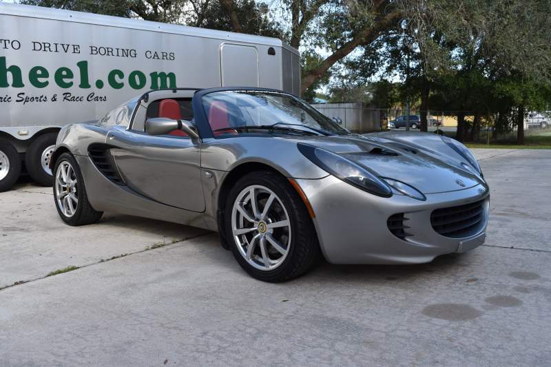 2005 Lotus Elise 30454 (40).JPG