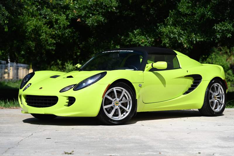 2005 Lotus Elise Krypton Green.JPG