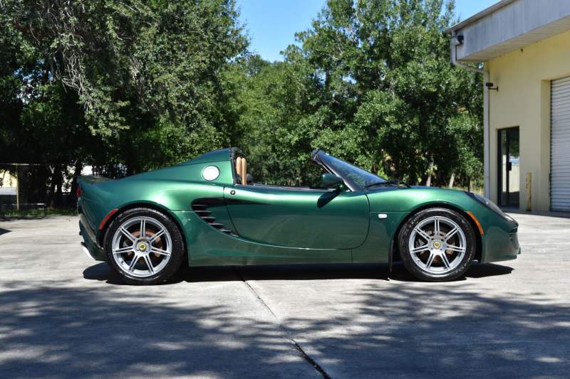2005 Lotus Elise Racing Green (31).JPG