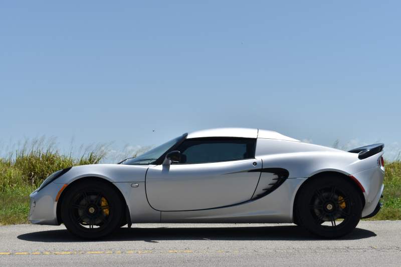 2005 Lotus Elise Silver 31042 (54).JPG