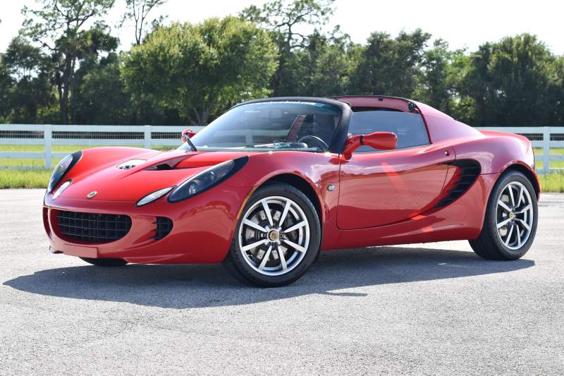 2005 Red Elise (5)-min.JPG