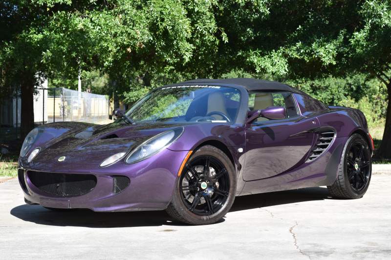 2006 Lotus Elise Aubergine (4).JPG