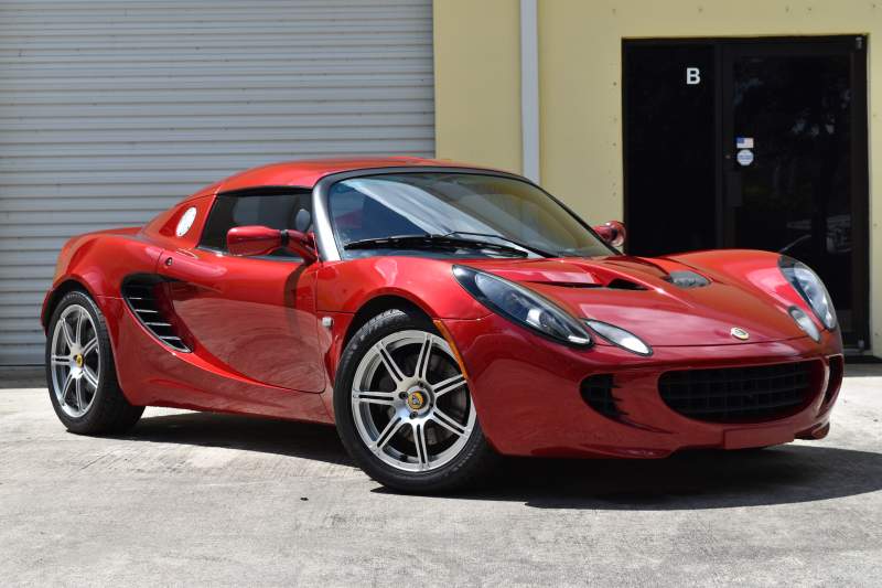 2006 Lotus Elise Canyon Red.JPG