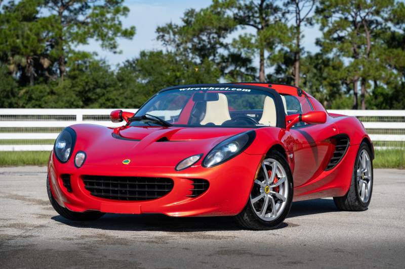 2006 Lotus Elise Chili Red _ Magnolia-01