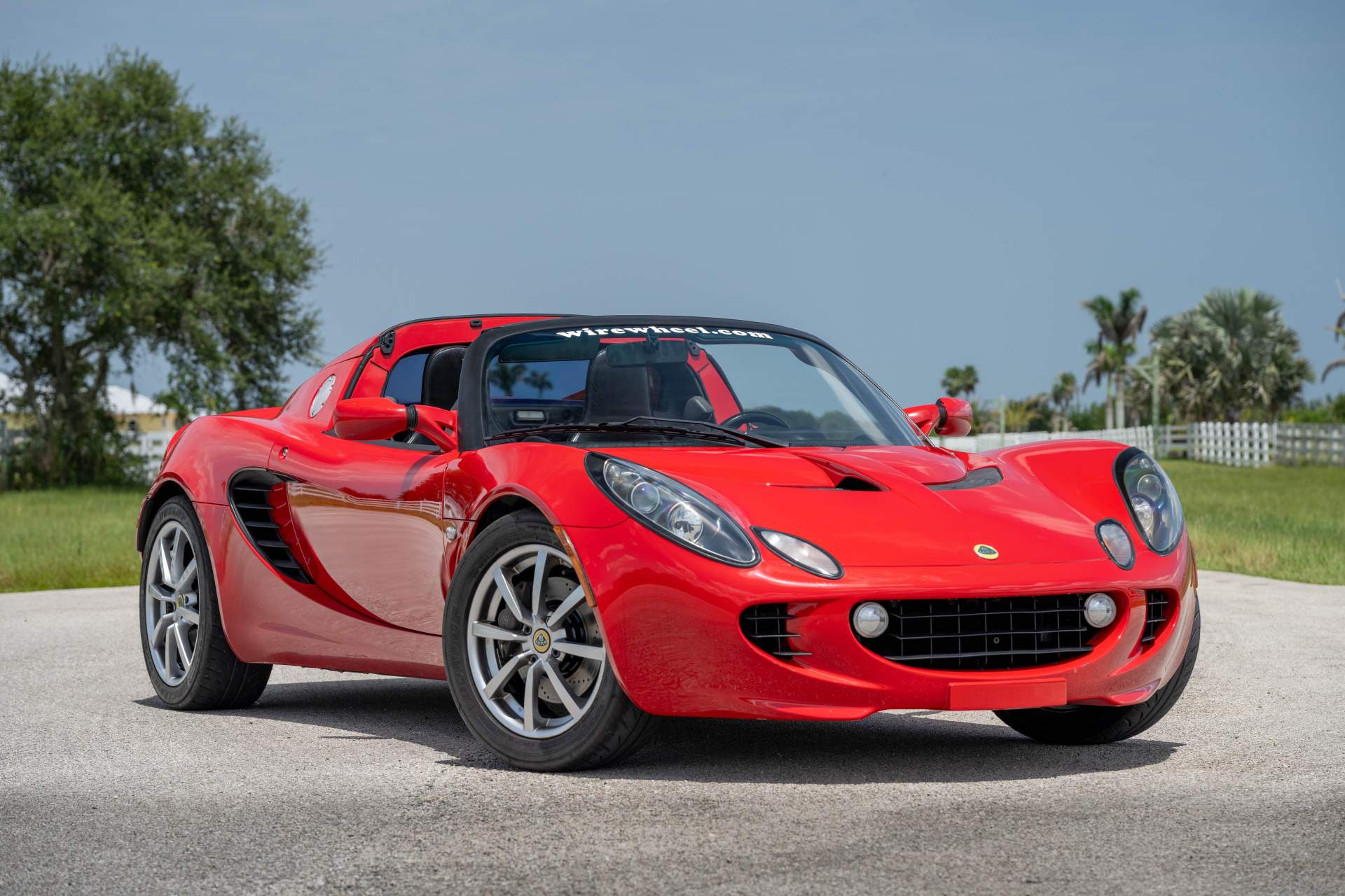 2007 Lotus Elise Ardent Red blk-13