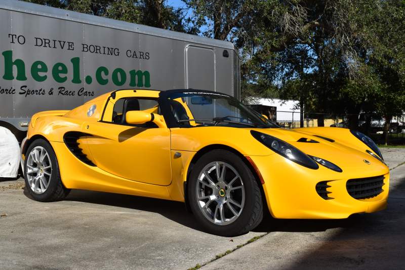 2008 Lotus Elise SC Yellow.JPG