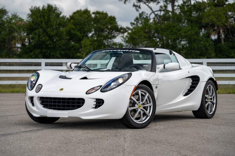 2009 Lotus Elise Purist Edition White-01