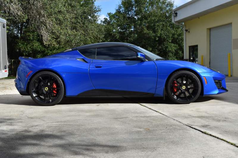 2017 Lotus Evora 400 Blue (44).JPG