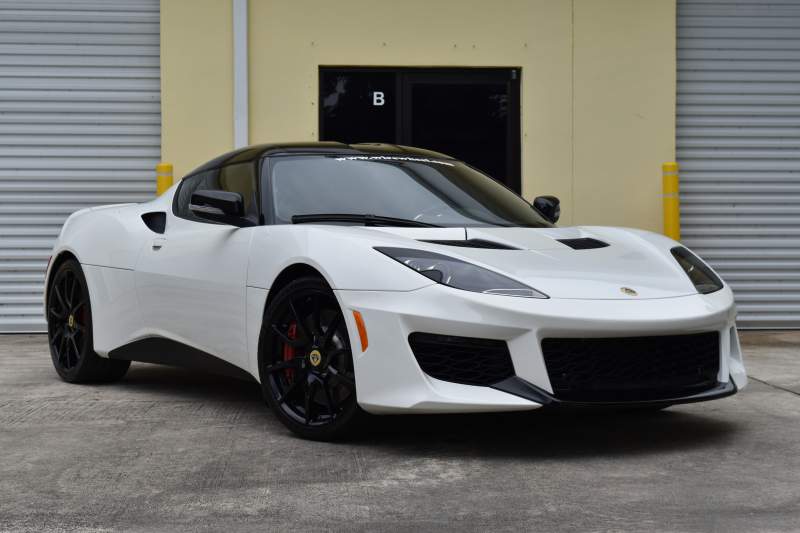 2017 Lotus Evora 400 White.JPG