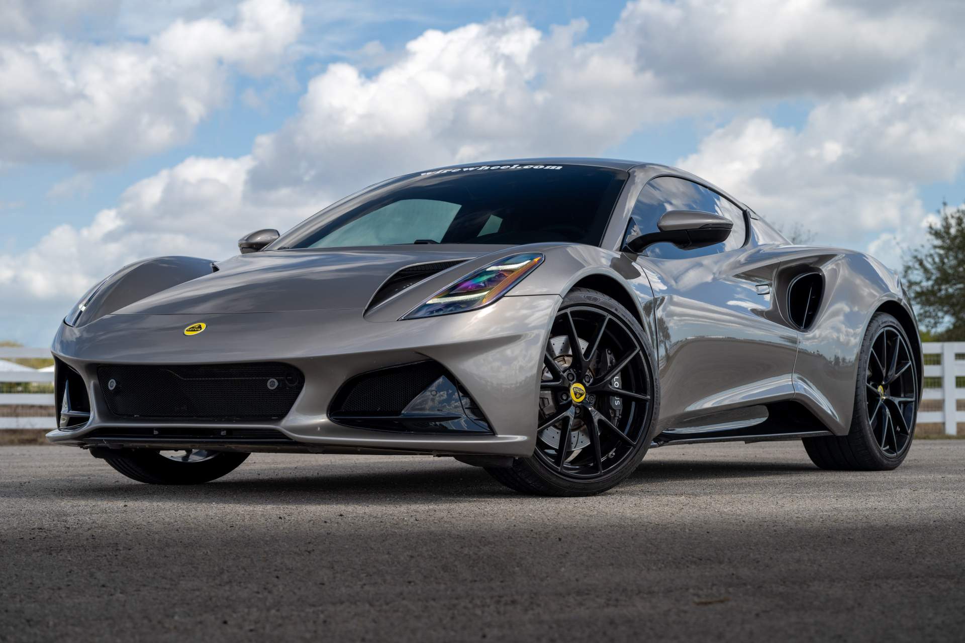 2024 Lotus Emira V6 FE Nimbus Grey-2