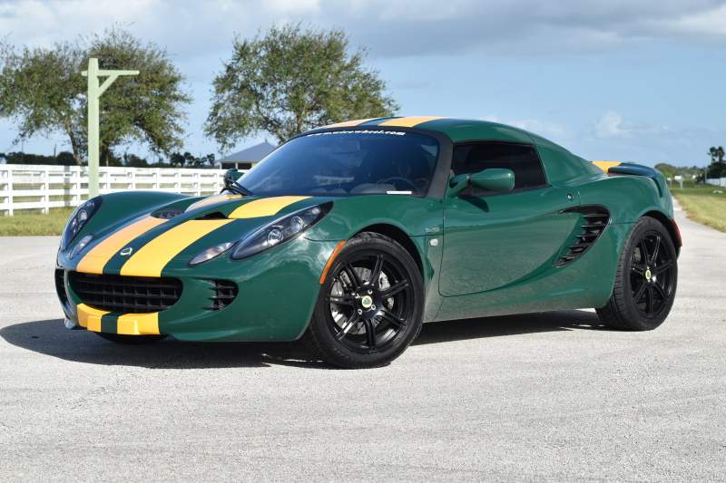 Lotus Elise BRG 60th Ann (3)-min.JPG